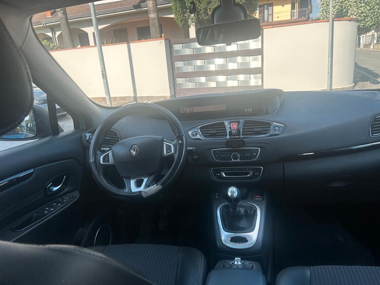 Renault Scenic Scénic 1.9 dCi 130CV 7 POSTI Dynamique