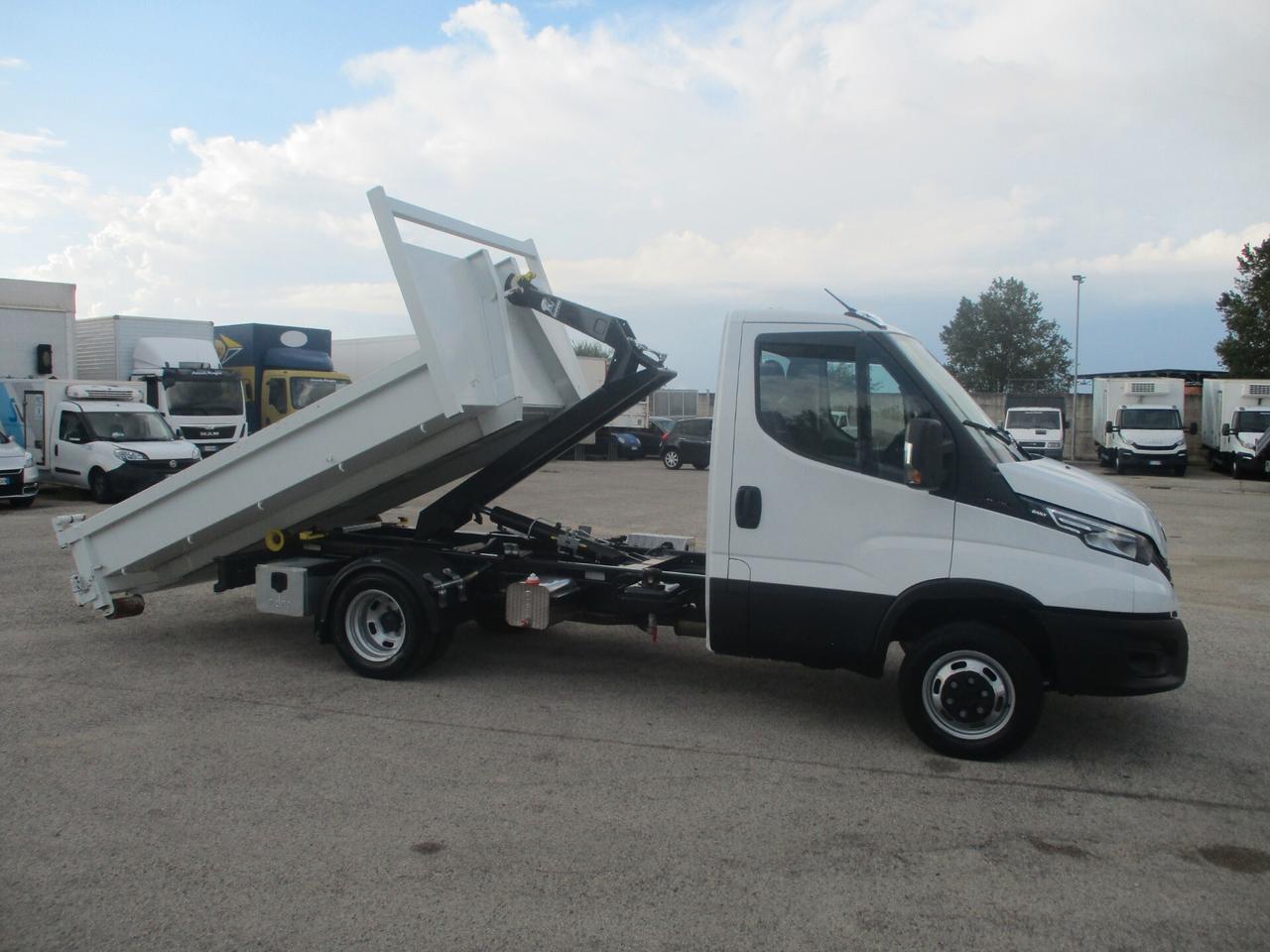 Iveco Daily 35C16 3000 160CV *SCARRABILE 16000KM GANCIO TRAINO