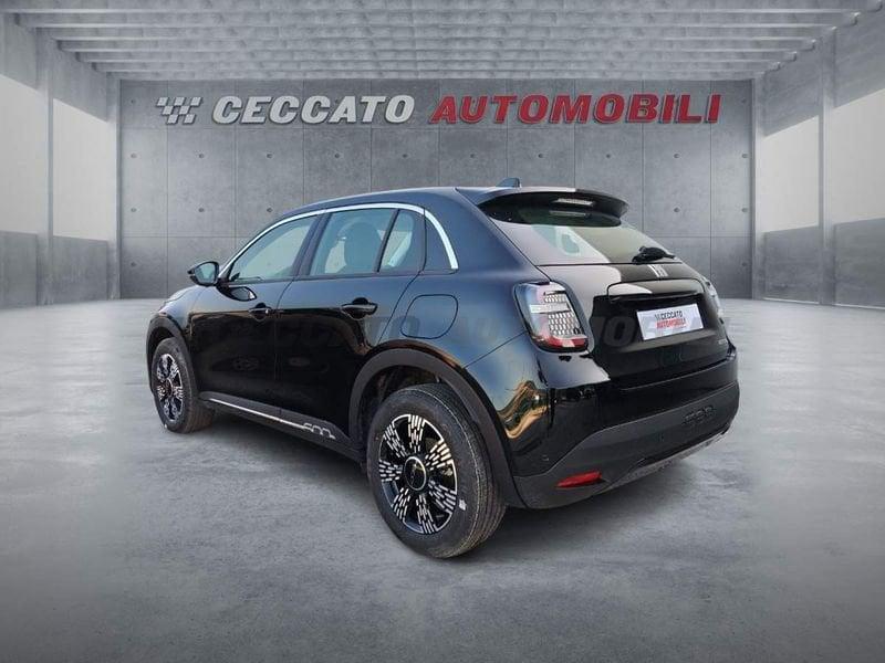 FIAT 600 600 Hybrid My25 600 1.2 Hybrid136cv