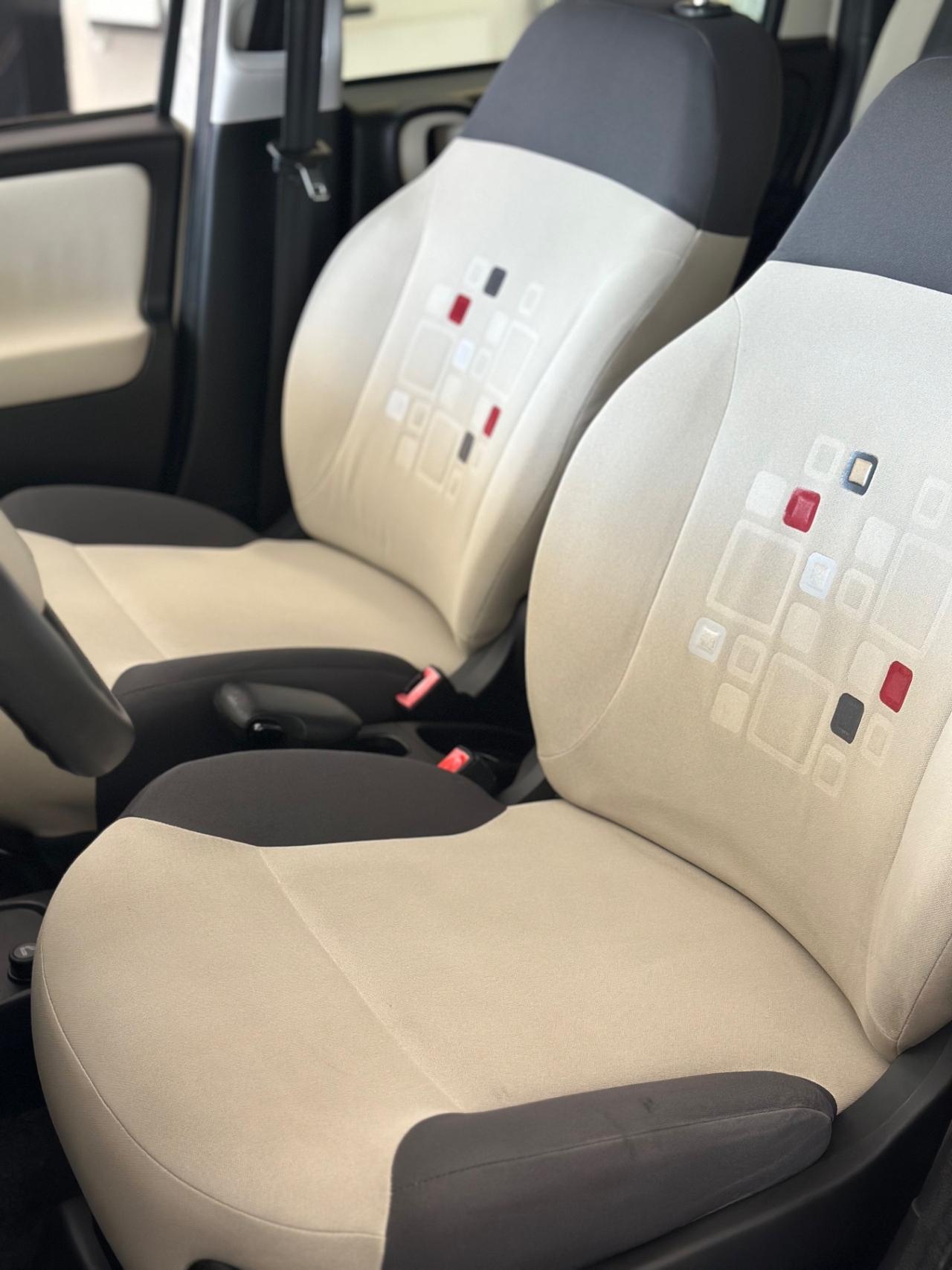 Fiat Panda 0.9 TwinAir Turbo Natural Power lounge