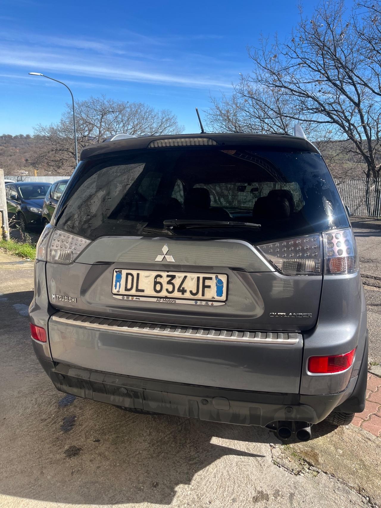 Mitsubishi Outlander 2.0 DI-D Intense DPF