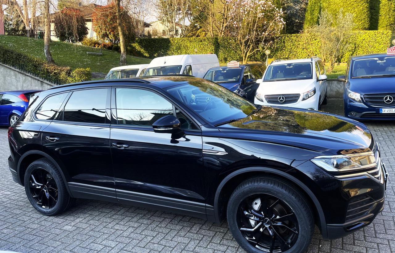 Volkswagen Touareg 3.0 Tdi Tiptronic Black - 2020