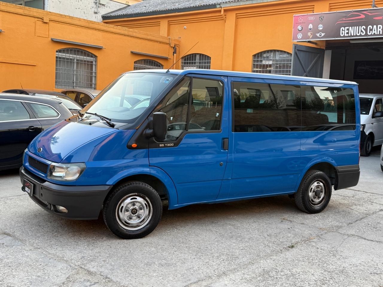 Ford Transit/Tourneo/Bus Transit 300 2.0 TD/85 cat PC-TM Combi