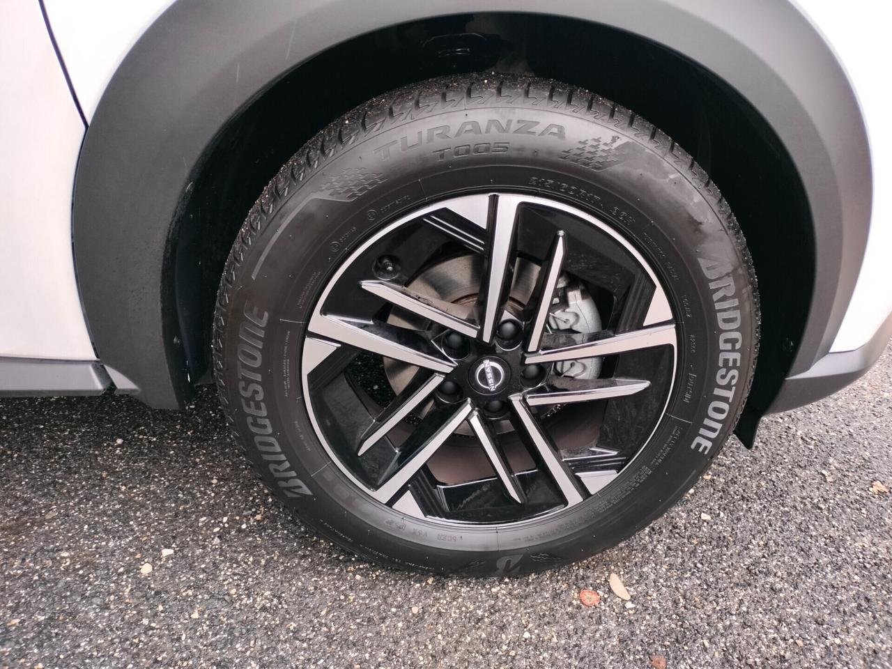 Nissan Juke 1.0 DIG-T 114 CV DCT N-Connecta