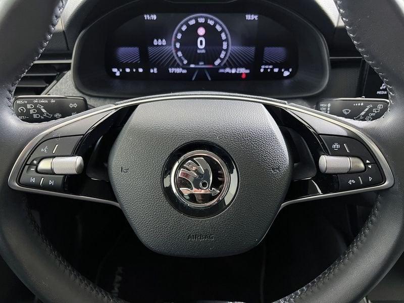 Škoda Kamiq Kamiq 1.0 tsi Black Dots 95cv