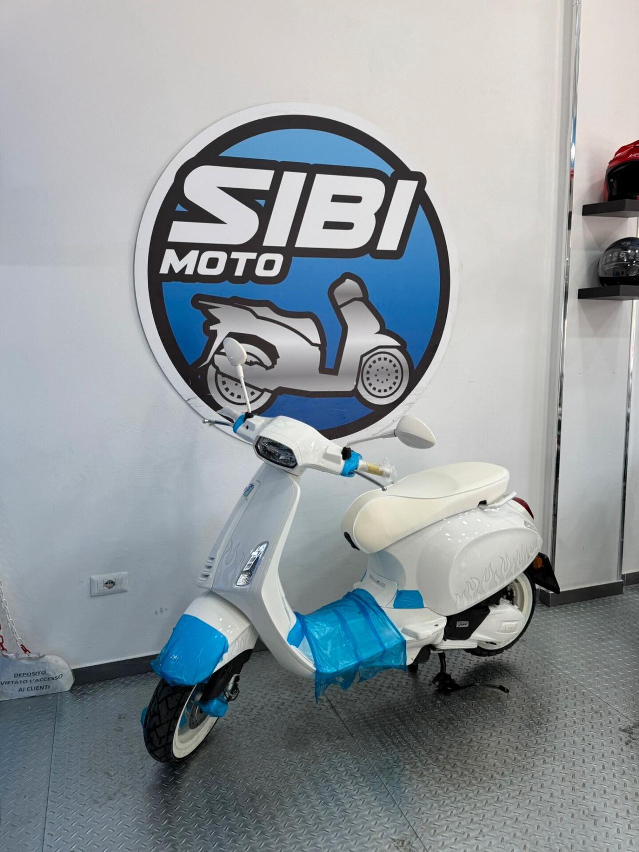 PIAGGIO VESPA NUOVA 125