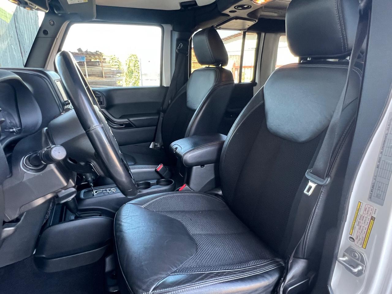 Jeep Wrangler Unlimited 2.8 crd Night Eagle