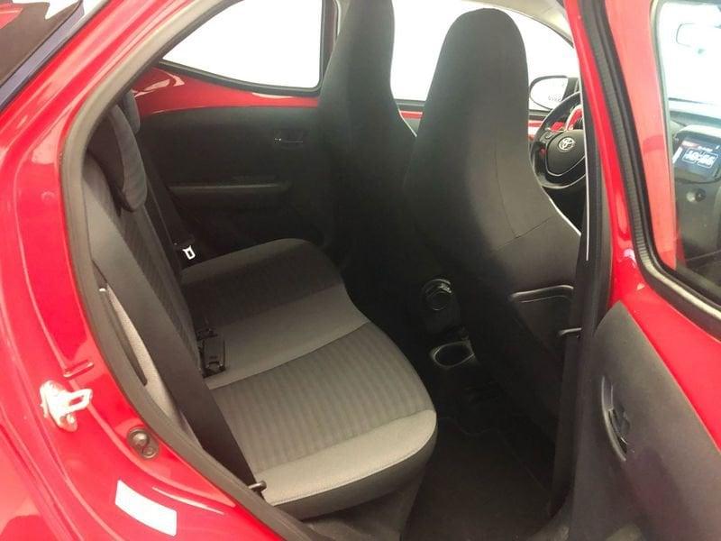 Toyota Aygo 1.0 VVT-i 72 CV 5 porte x-play
