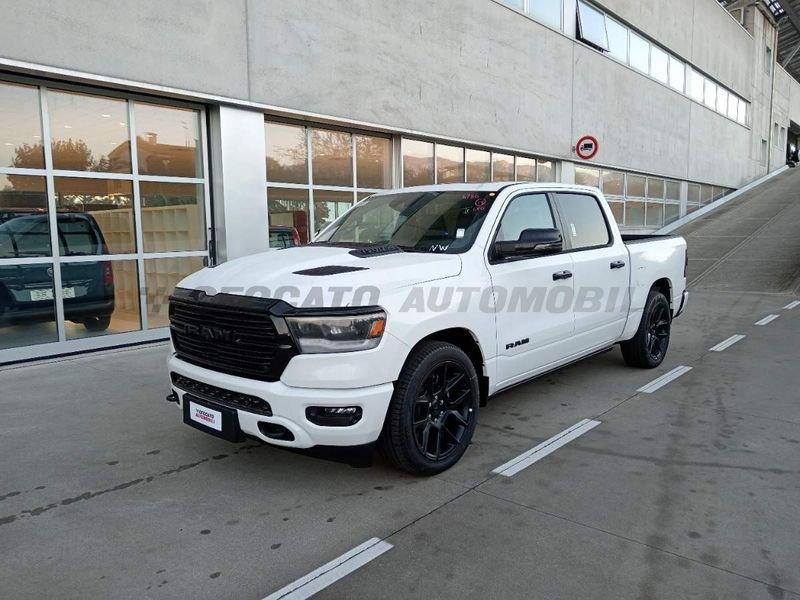 Dodge RAM LARAMIE RAM Crew Cab 4x4 Laramie Black