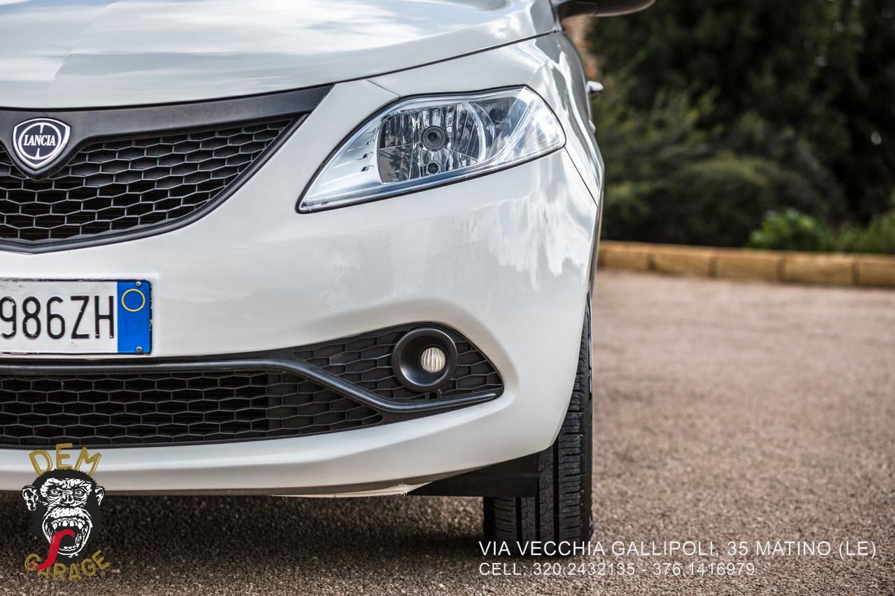 Lancia Ypsilon 1.2 69 CV 5 porte Elefantino Blu