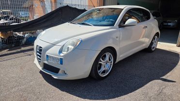 Alfa Romeo MiTo 1.4 105 CV M.air Distinctive Premium Pack