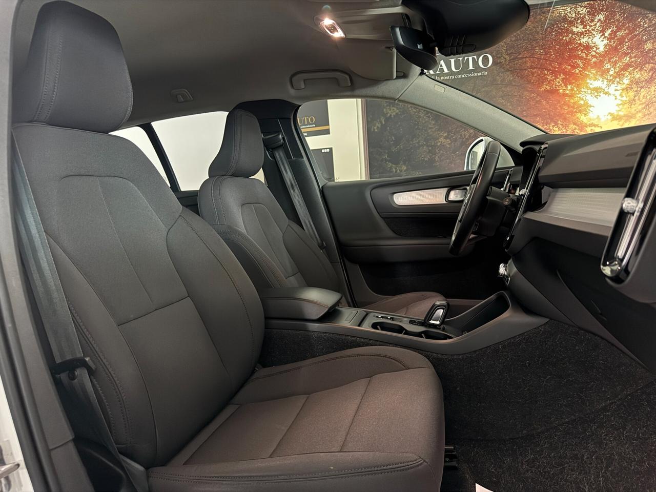 VOLVO XC40 D3 2.0 AWD GEARTRONIC MOMENTUM PRO 2020