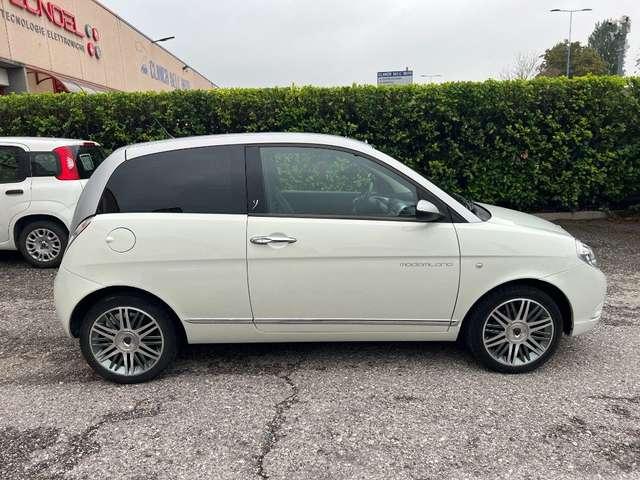 Lancia Ypsilon 1.2 Modamilano