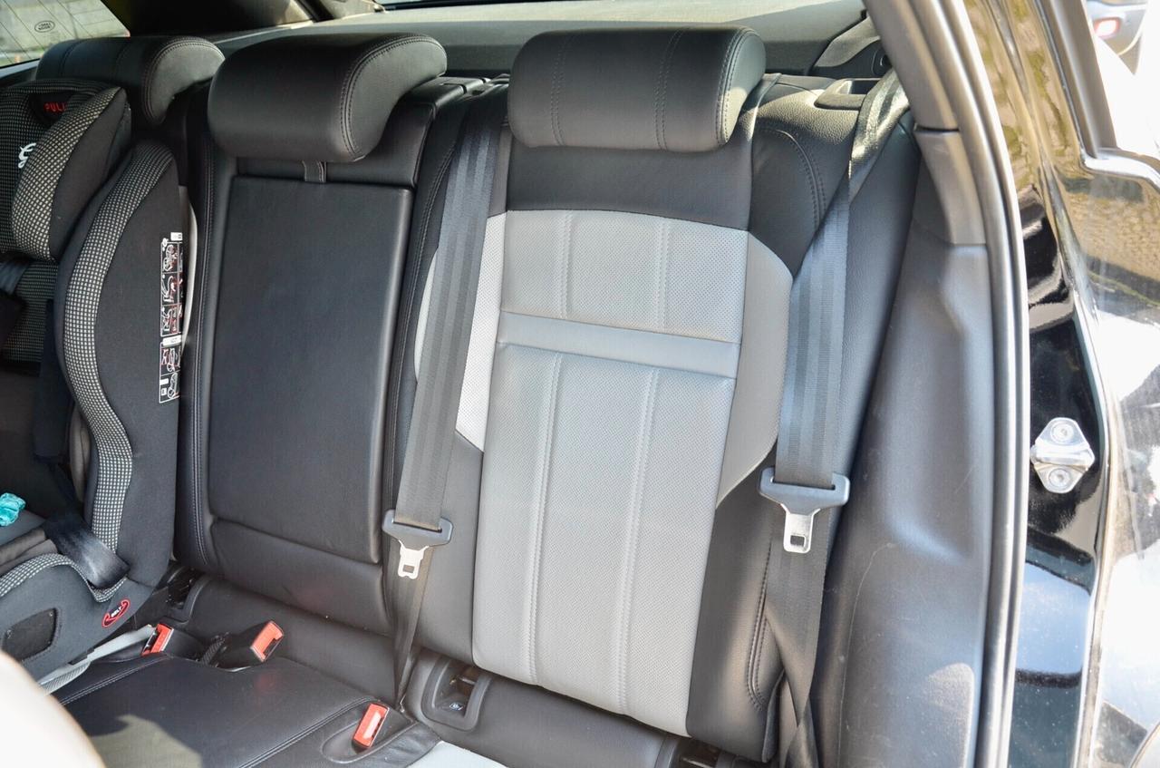 LAND ROVER RANGE ROVER EVOQUE 2.0d i4 MHEV R-DYNAMIC SE AWD 150cv AUT, UFF ITALIANA, SERVICE CON FATTURE, RETROCAMERA, APPLE ANDROID, 20", PERMUTE