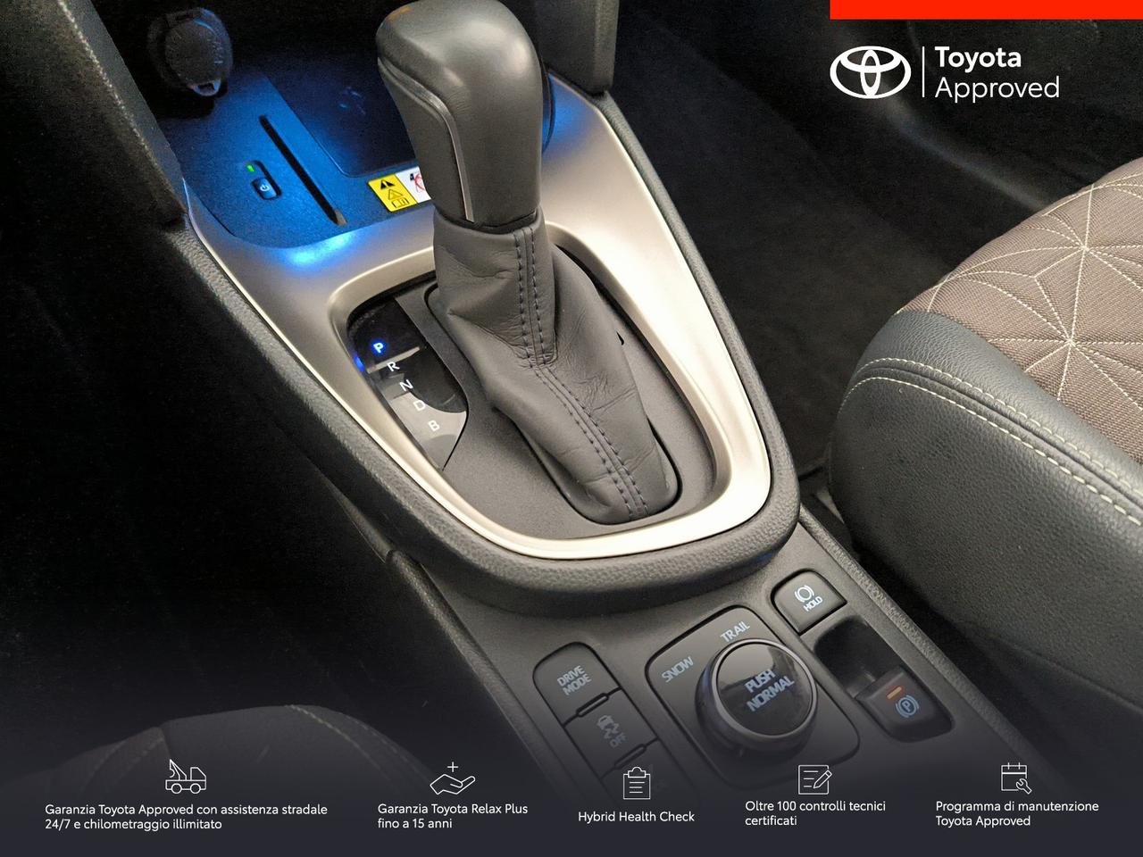 Toyota yaris cross 1.5h lounge awd-i 116cv e-cvt