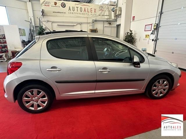 PEUGEOT - 207 5p 1.4 8v One-Line NEOPATENTATI
