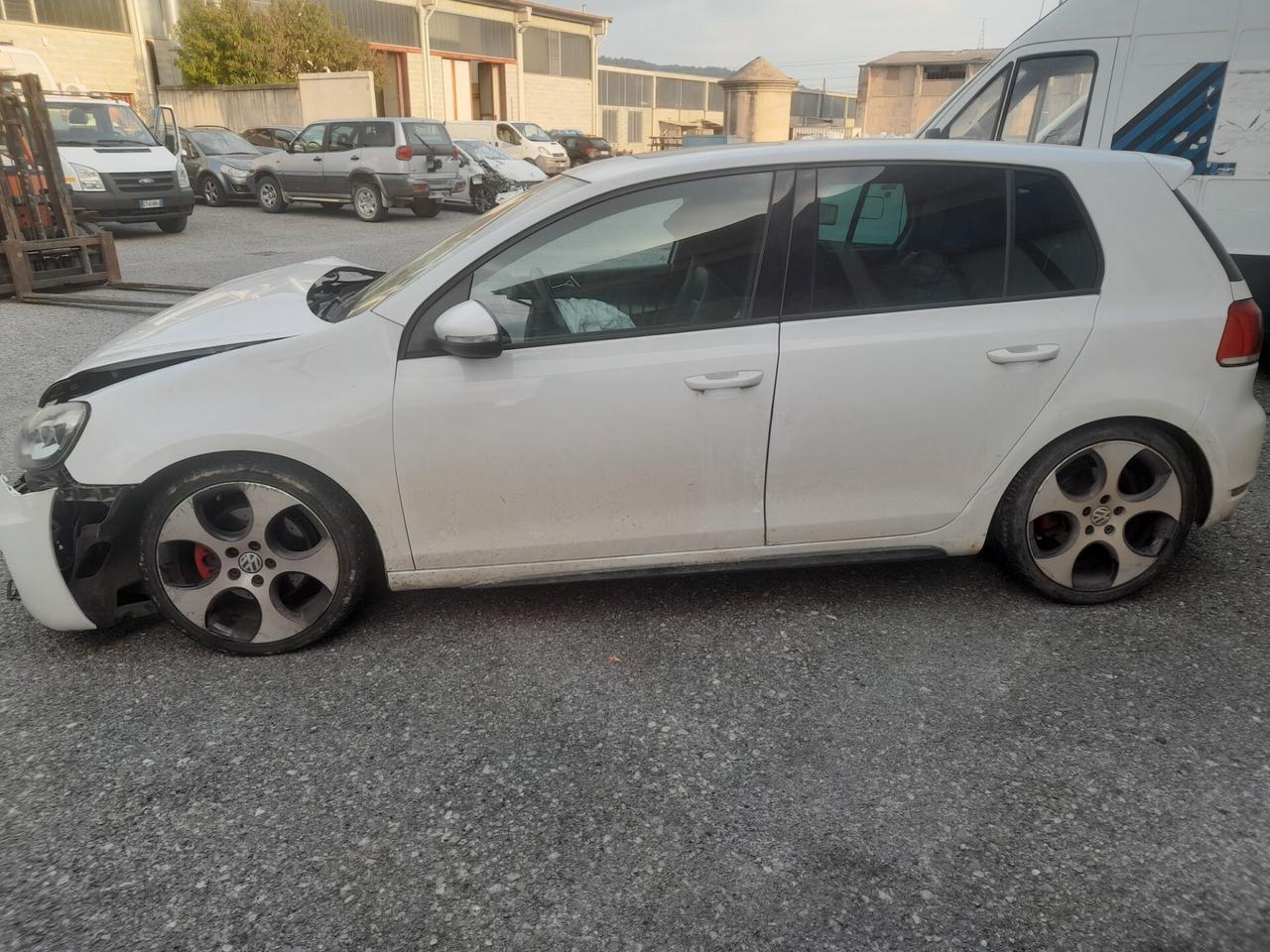 Volkswagen Golf GTI 2.0 TSI DSG 5p.