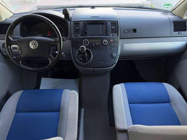 Volkswagen T5 California
