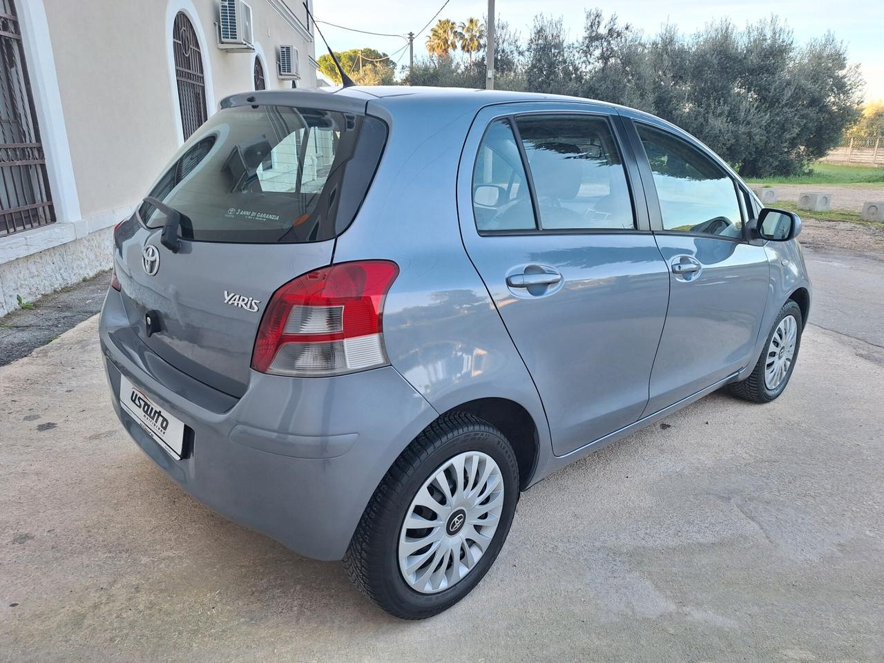 Toyota Yaris 1.0 BENZINA 5 PORTE 2010