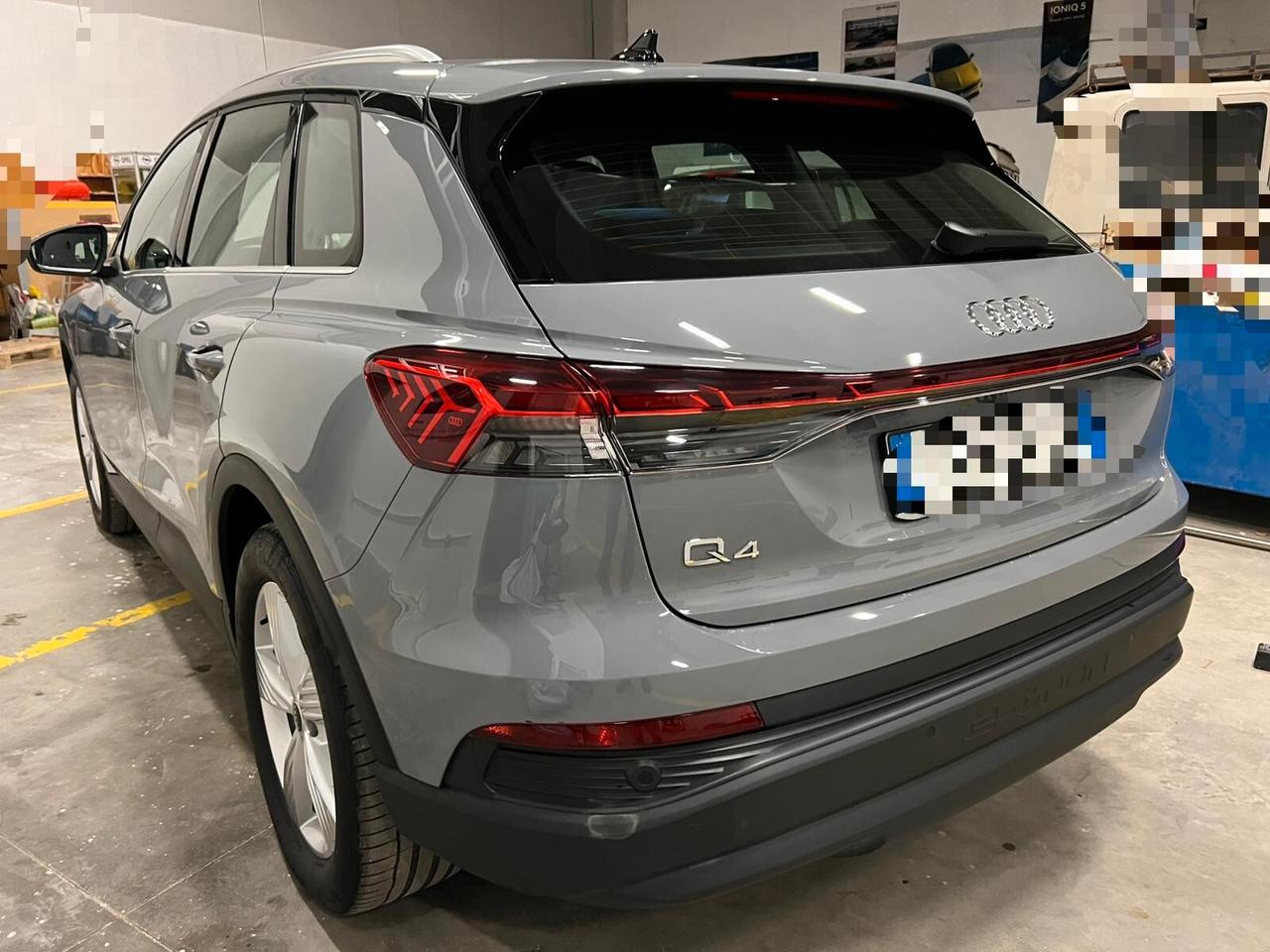 Audi Q4 45 e-tron quattro Business Advanced