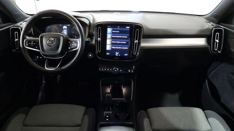 Volvo XC40 Recharge T4 Plug-in Hybrid auto Recharge Core