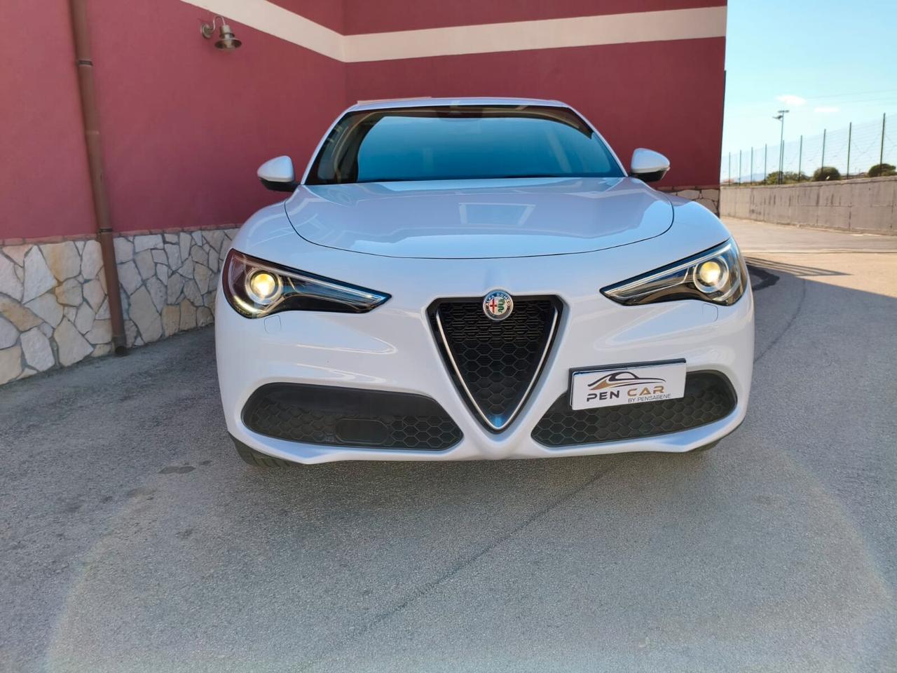 Alfa Romeo Stelvio 2.2 Turbodiesel 160 CV AT8 RWD Sport-Tech