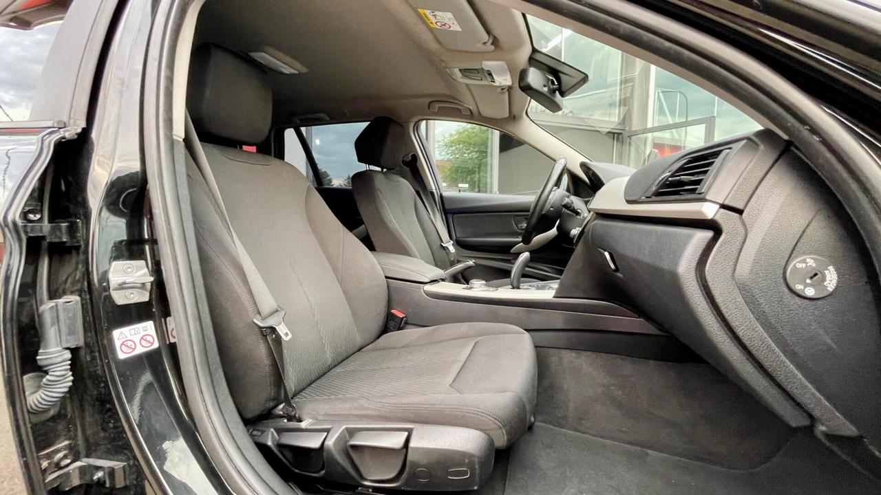 BMW 318D 2.0 TOURING ADVANTAGE 150CV - FULL LED