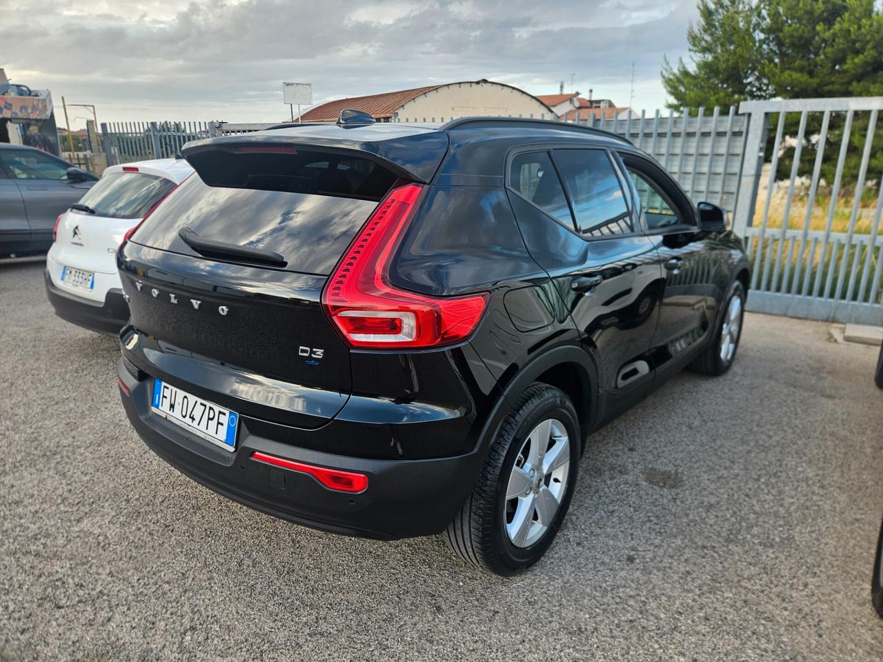 Volvo XC40 D3 Momentum My21 150cv