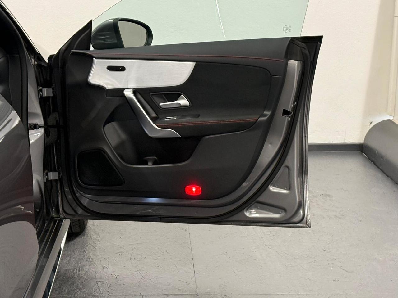 Mercedes-benz CLA 200 d Automatic Premium