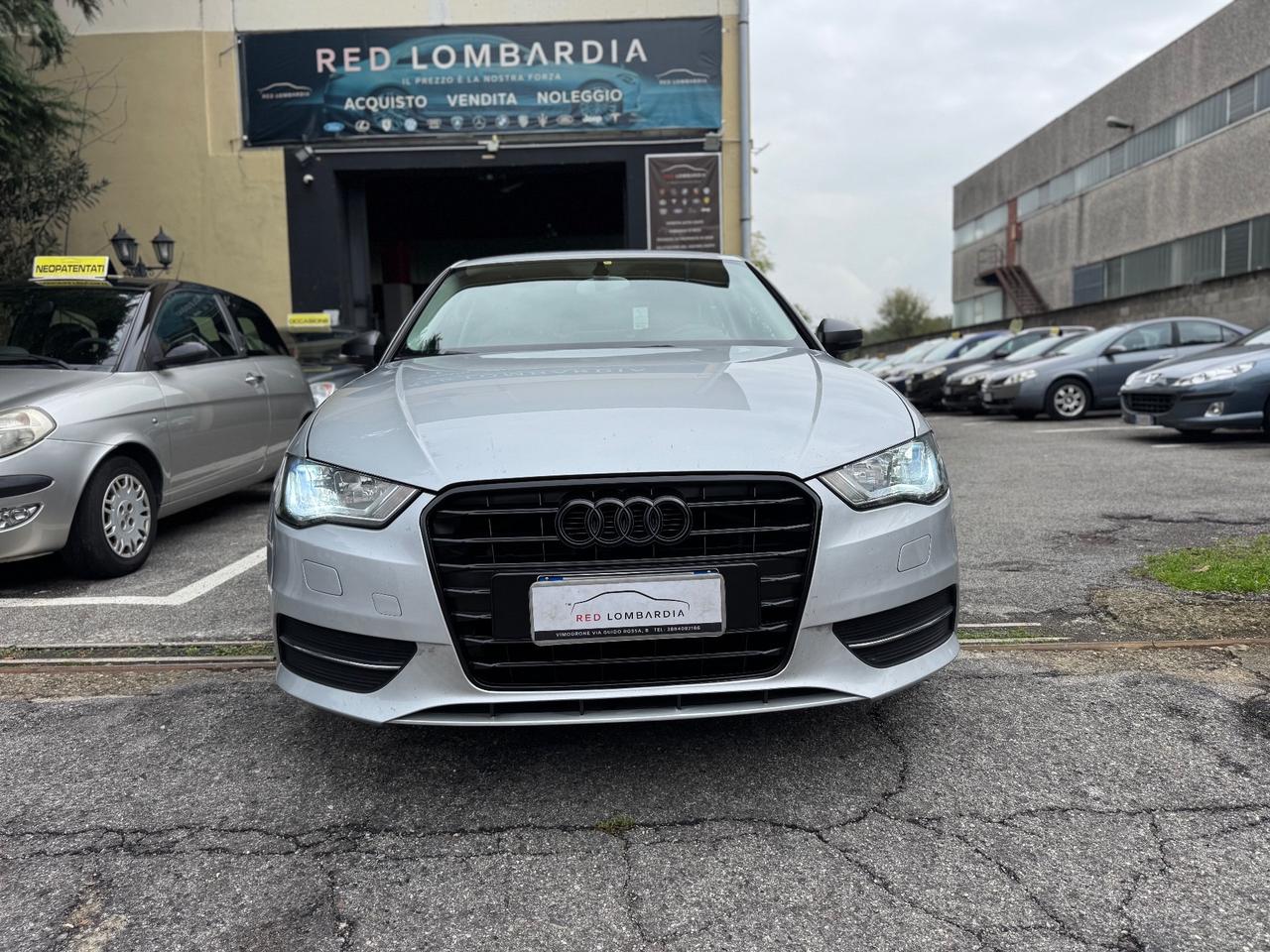 Audi A3 Cabrio 1.6 TDI 105 CV CR Ambition