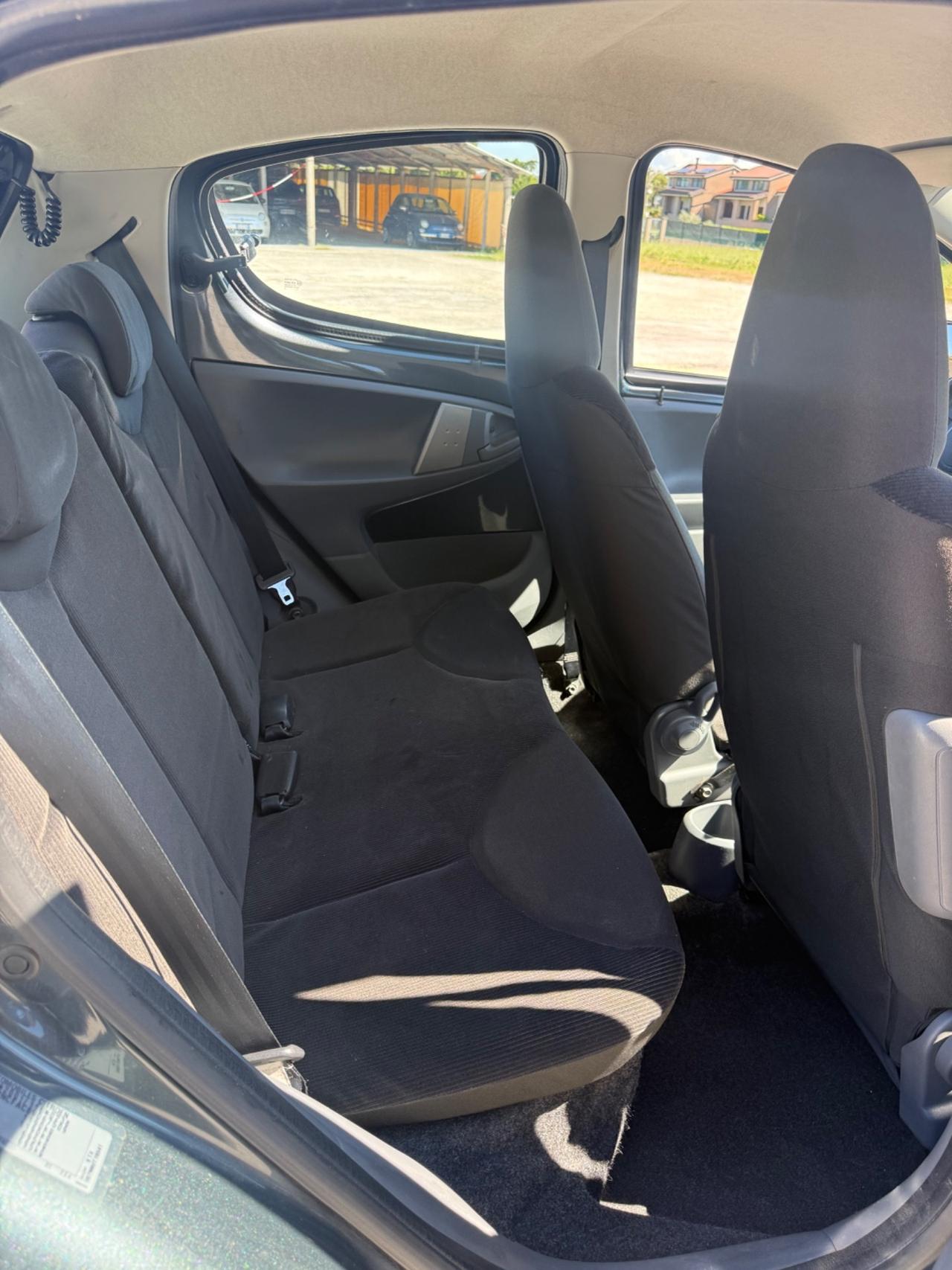 Citroen C1 5porte 1.0 Benzina 68cv NEOPATENTATI