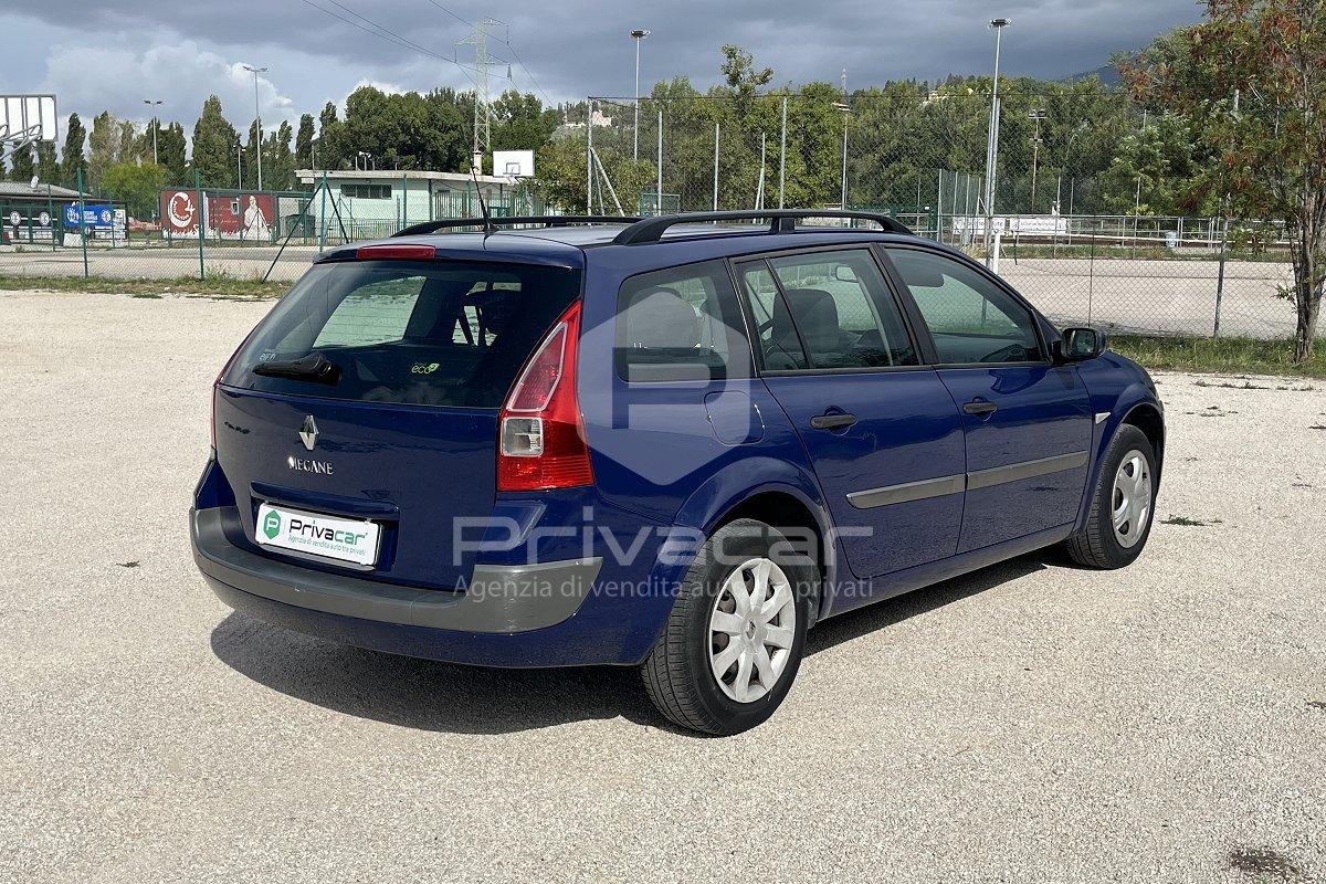 RENAULT Mégane 1.5 dCi/105CV Grandtour Serie Speciale