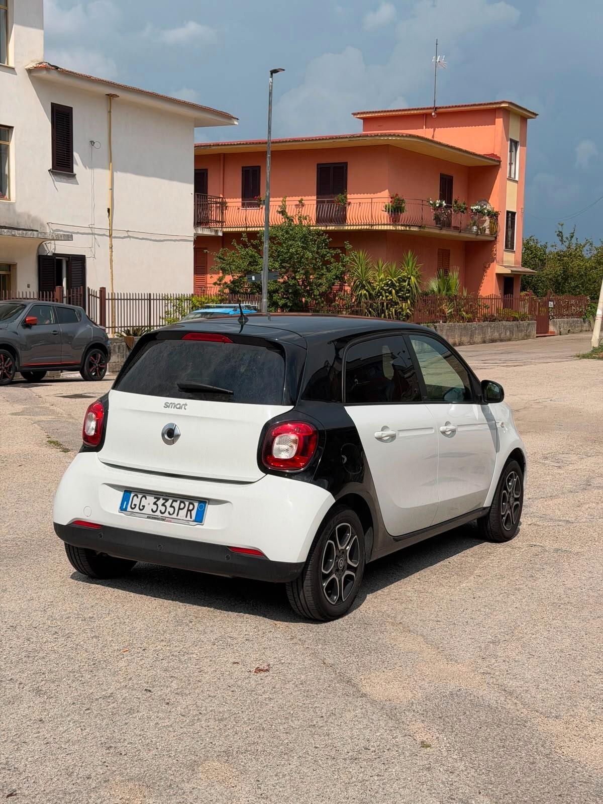 Smart ForFour 70 1.0 Prime