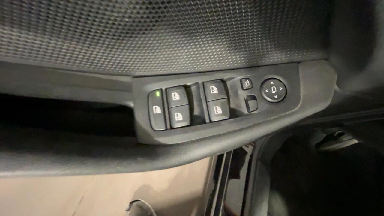 Bmw 118 118i 5p. Business Advantage