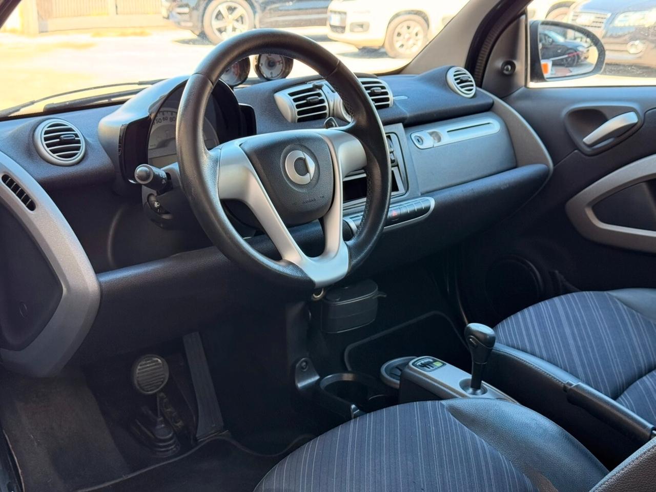 Smart ForTwo 1000 45 kW MHD coupé pure