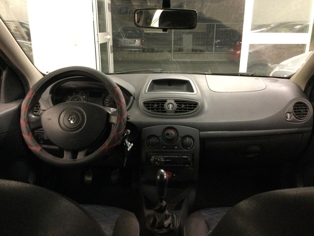 Renault Clio 1.2 16V 5 porte Bi Energy M