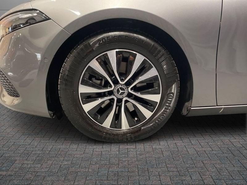 Mercedes-Benz Classe A A 180 d Advanced auto