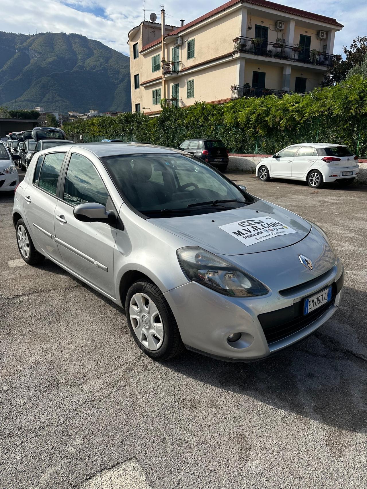 Renault Clio 1.2 16V 5 porte GPL Yahoo!