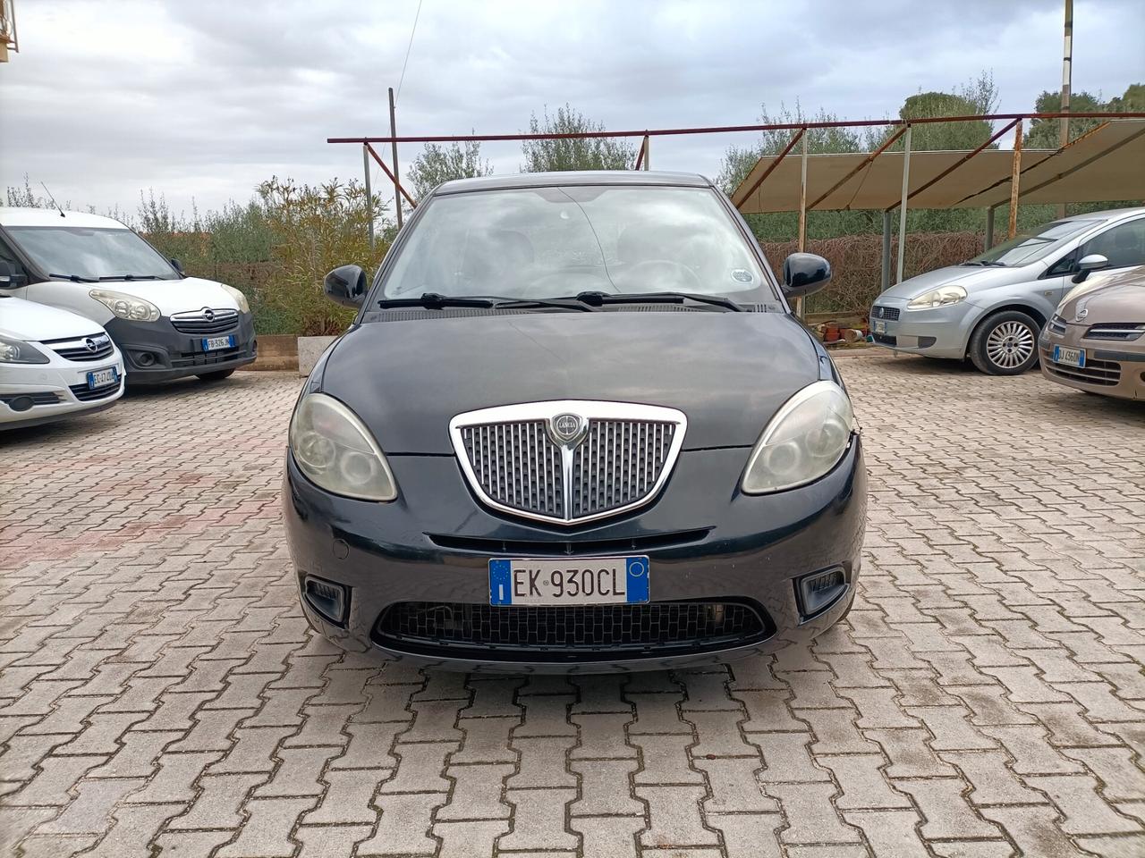 Lancia Ypsilon 1.2 69 CV Diva