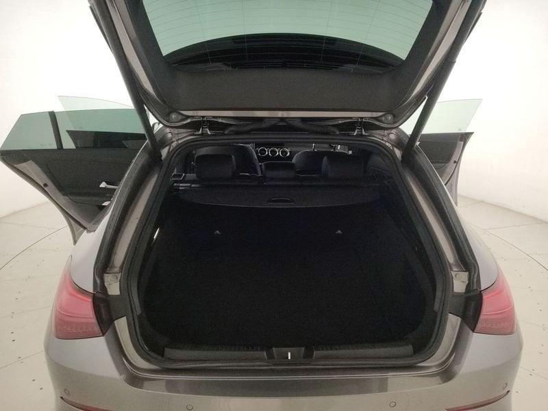 Mercedes-Benz CLA Shooting Brake 180 d Progressive Advanced Plus auto