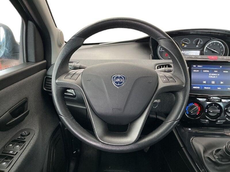 Lancia Ypsilon III 2021 1.0 hybrid Silver s&s 70cv