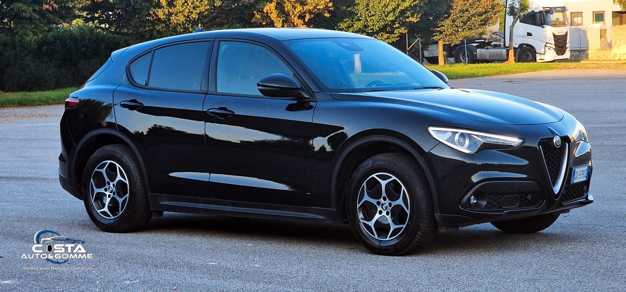 Alfa Romeo Stelvio 2.2 Turbodiesel 190 CV AT8 Q4 Executive
