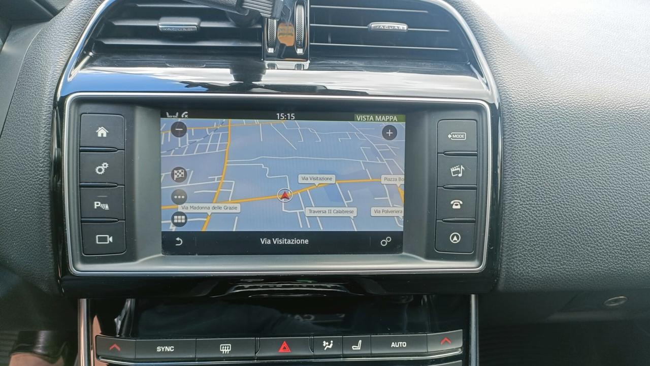 Jaguar XE 2.0 D Turbo 180CV aut. R-Sport