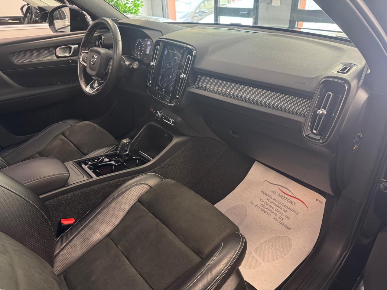 Volvo XC40 D4 2.0 190 Cv AWD R-design Tetto apribile