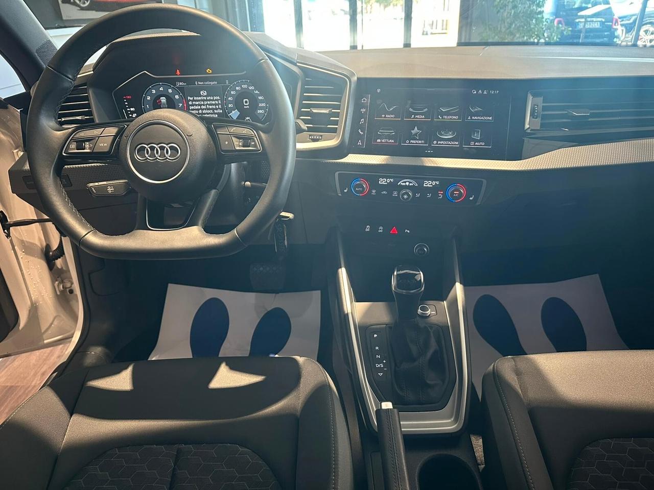 Audi A1 allstreet 30 TFSI S tronic Identity Contrast