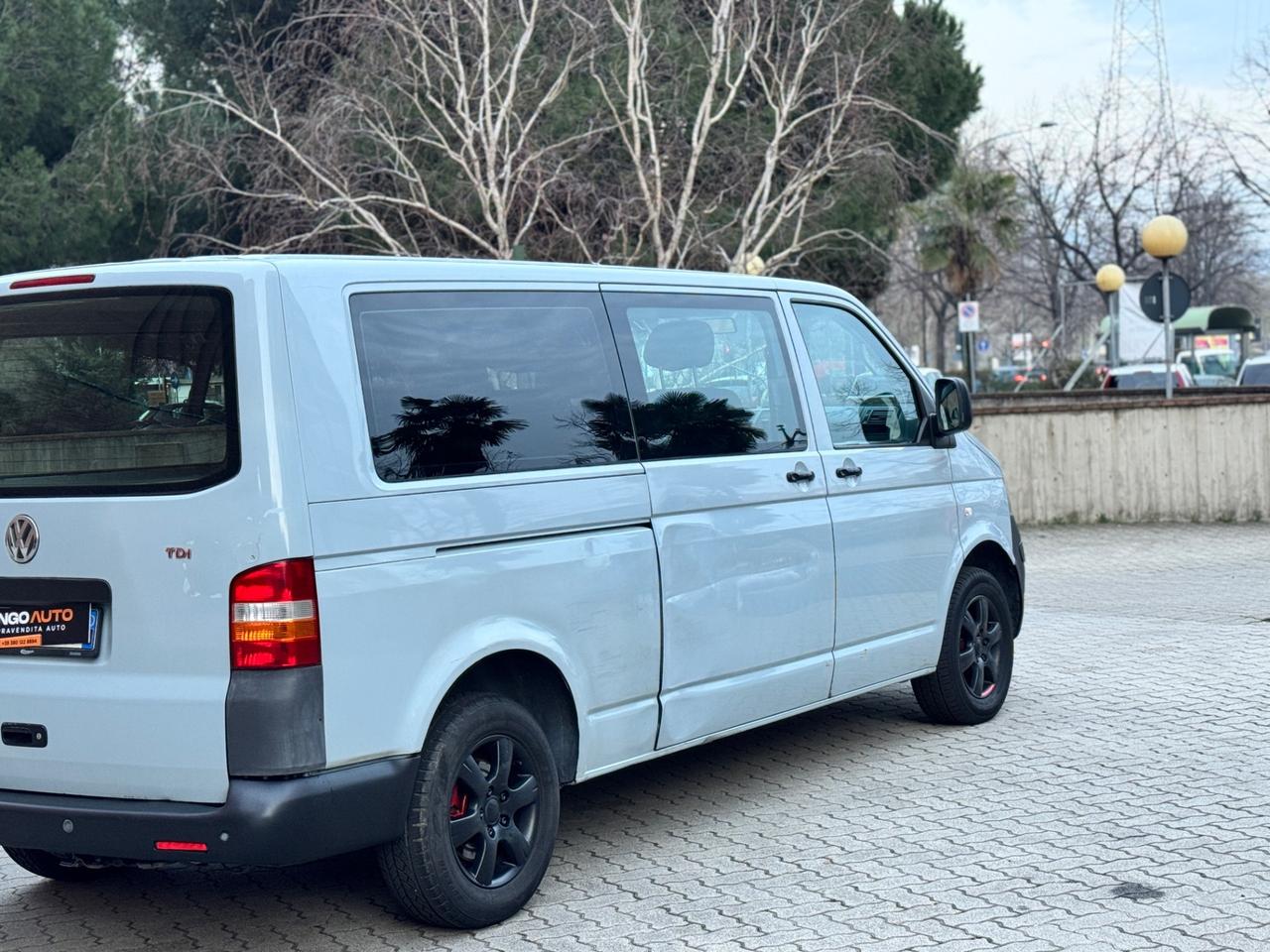 Volkswagen Transporter 2.5 TDI/174CV PC Kombi