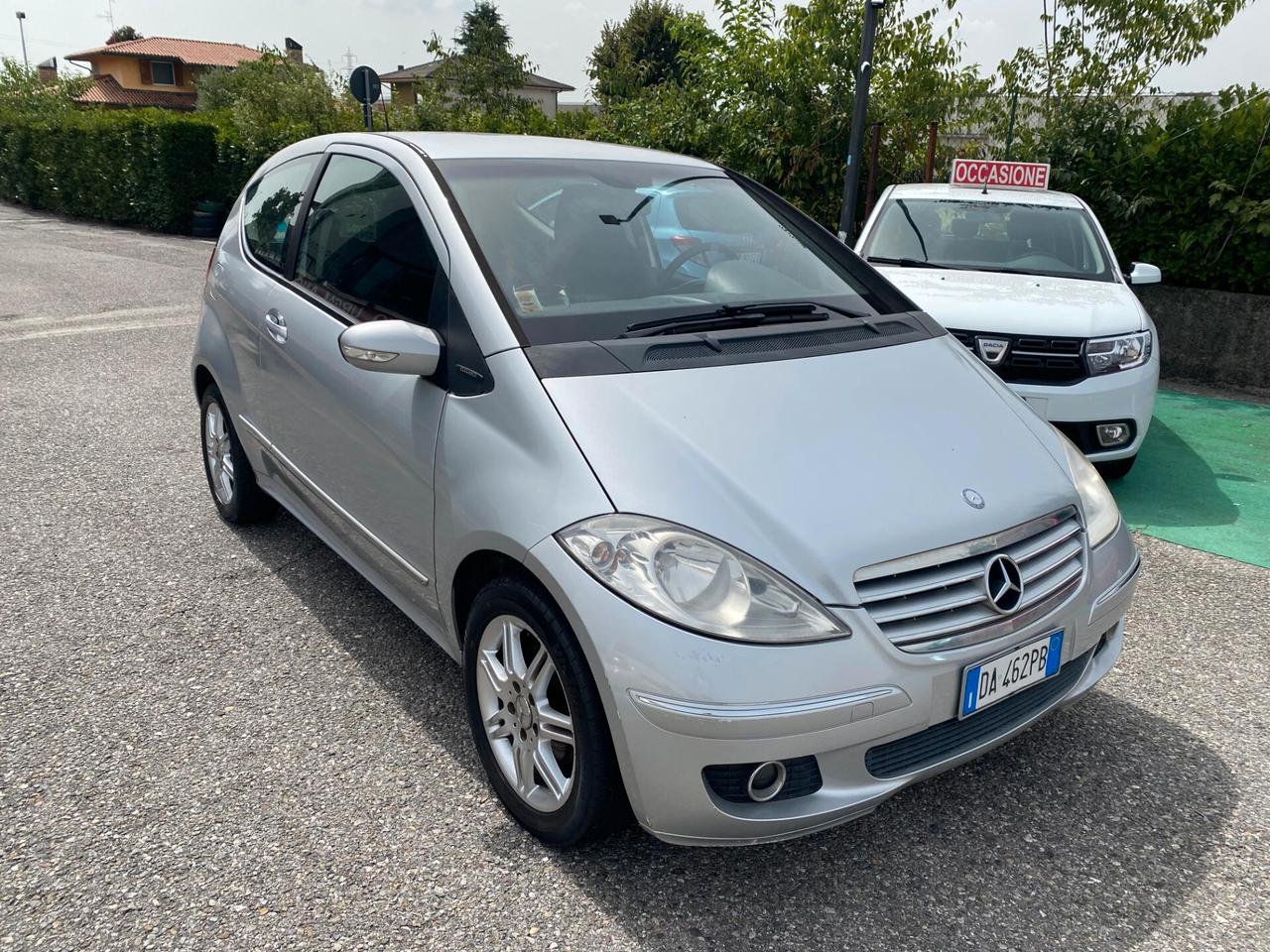 Mercedes-benz A 150 Coupé Classic Basic