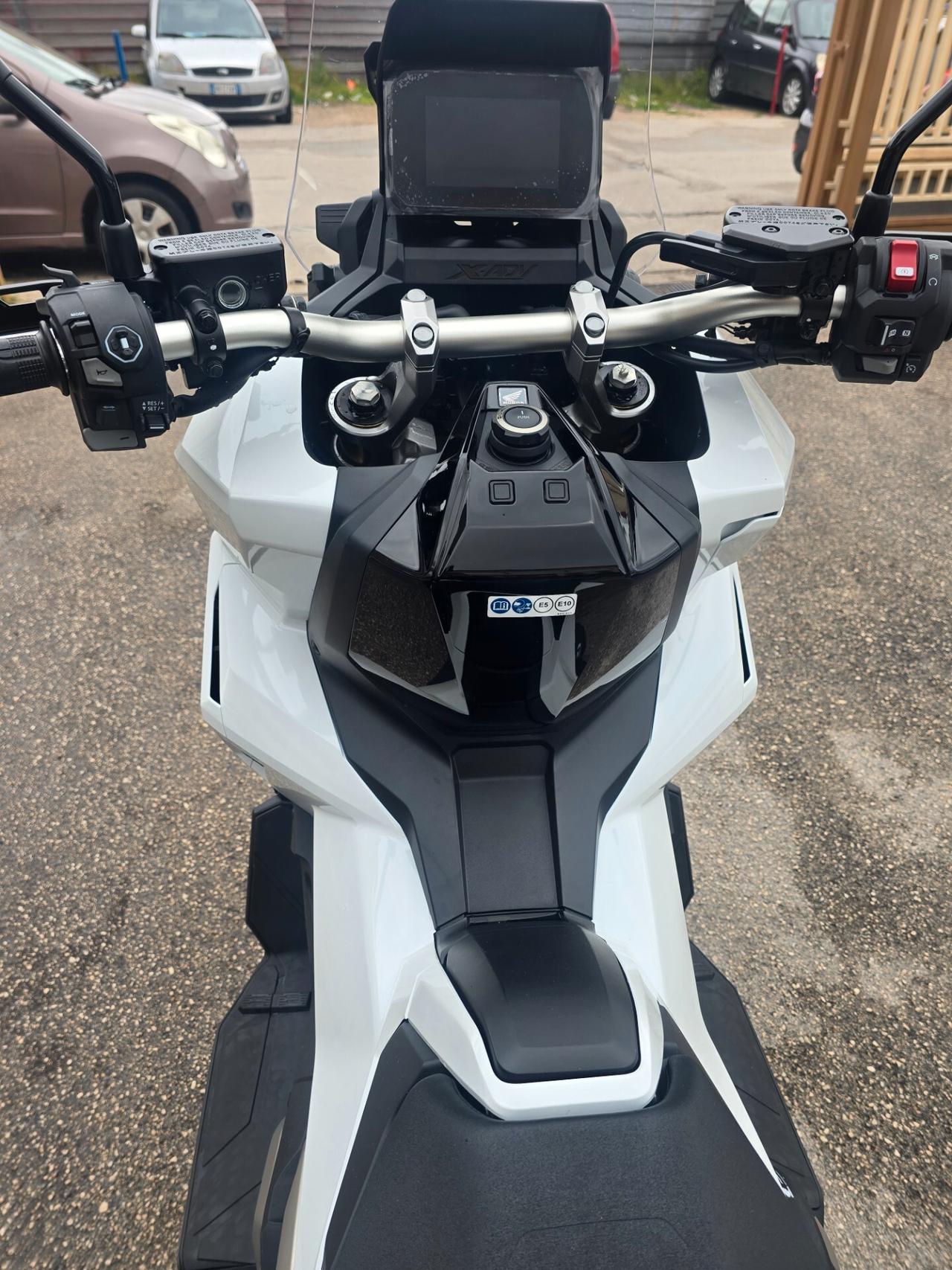 Honda X-ADV 750