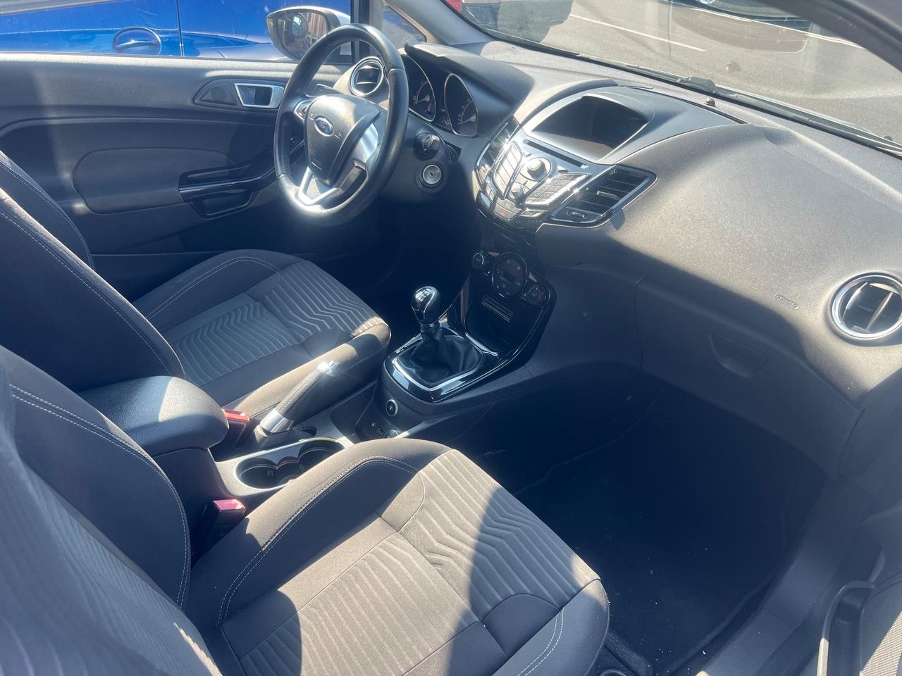 Ford Fiesta 1.4 3p. Bz.- GPL Titanium