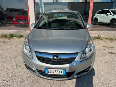 Opel Corsa 1.2 80CV 3 porte GPL-TECH Edition
